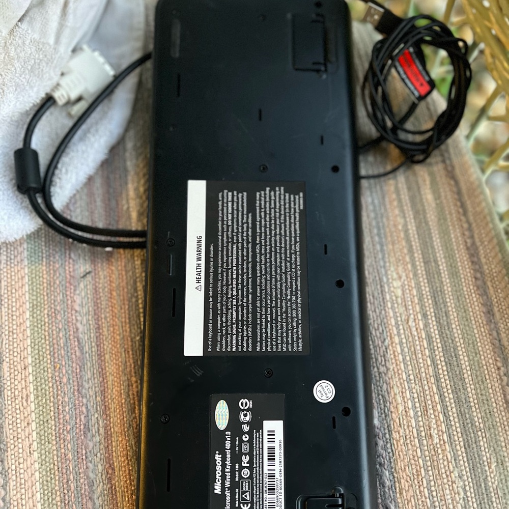 Monitor - Picture 11 of 11